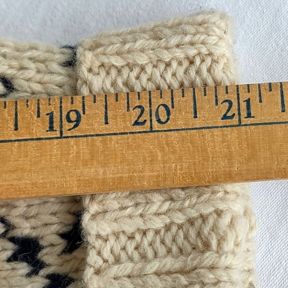 Vintage Aeropostale 100% Wool Hooded Zip-up Ski Sweater Hand Knit Size Medium - Picture 12 of 14